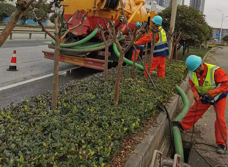 长阳市政管道清淤